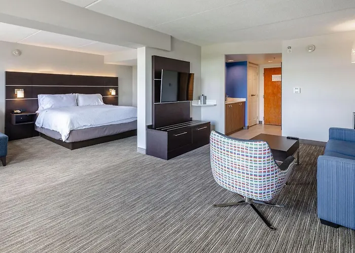 Hotel Express & - By Ihg