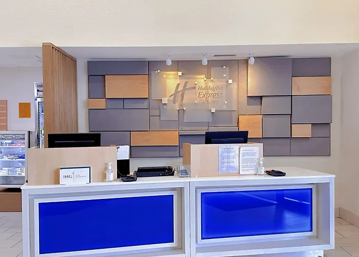 Express & - By Ihg Hotel 4*