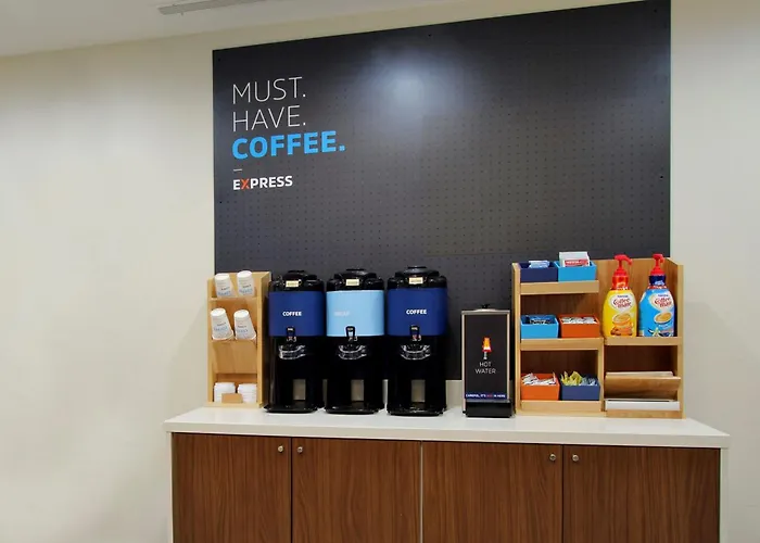 Express & - By Ihg Hotel