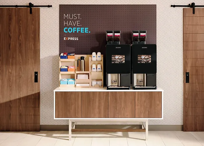 Express & - By Ihg Hotel