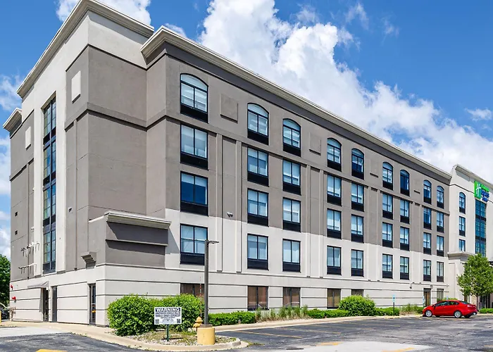 Express & - By Ihg 4* Prospect Heights