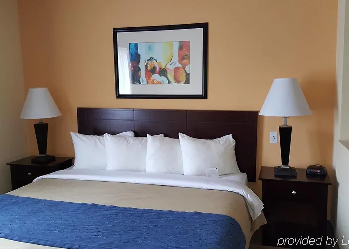 Express & - By Ihg Hotel 4*